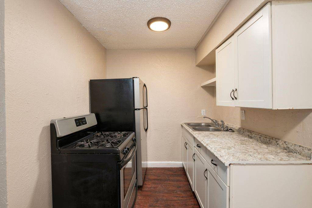 Fort Worth, TX 76104,1037 E Tucker Street #102