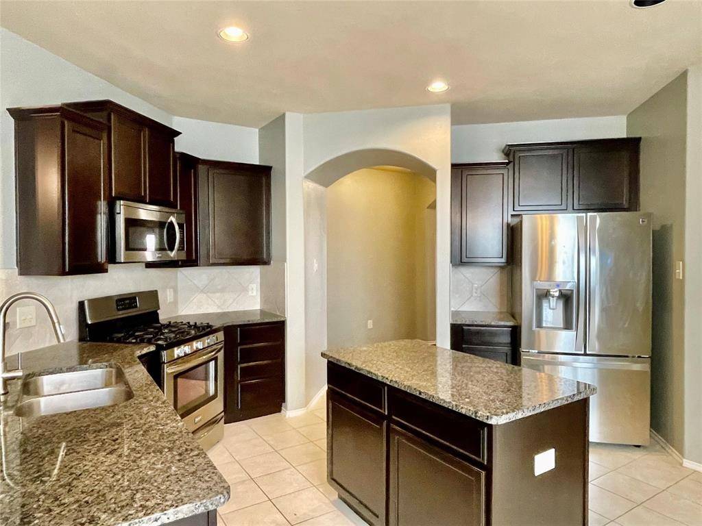 Little Elm, TX 75068,1005 Lake Woodland Drive