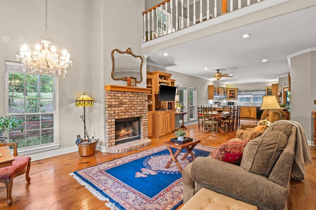 Scroggins, TX 75480,100 Private Road 4303