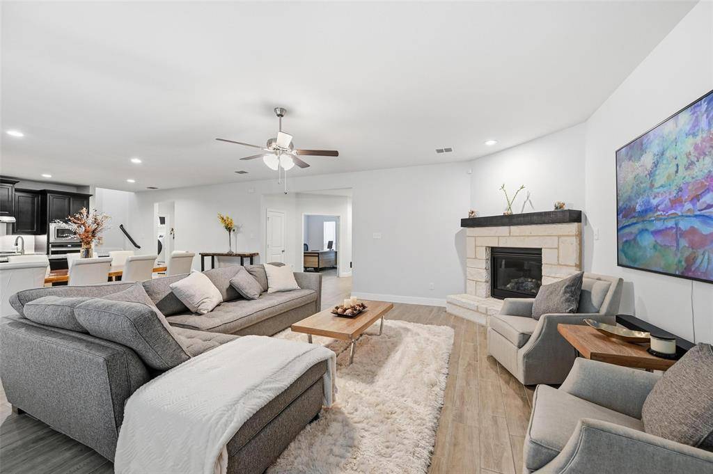 Mansfield, TX 76063,813 Comal Drive