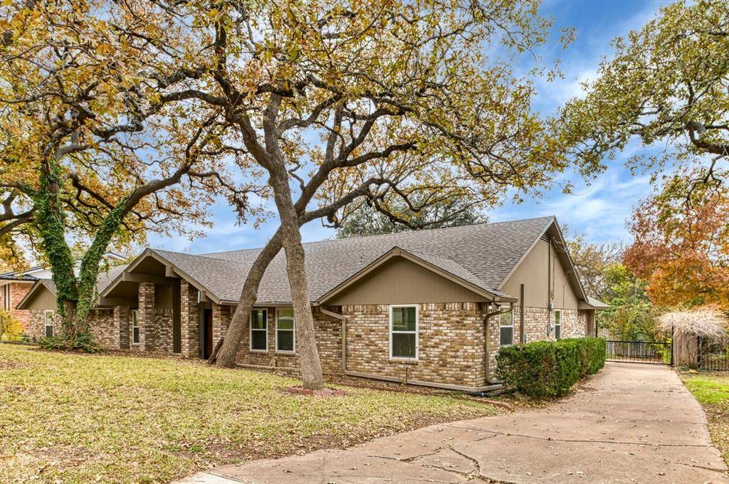 Fort Worth, TX 76112,5624 Charlott Street