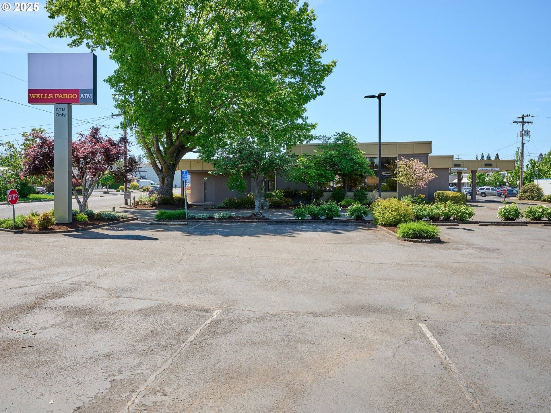 Molalla, OR 97038,200 CENTER AVE