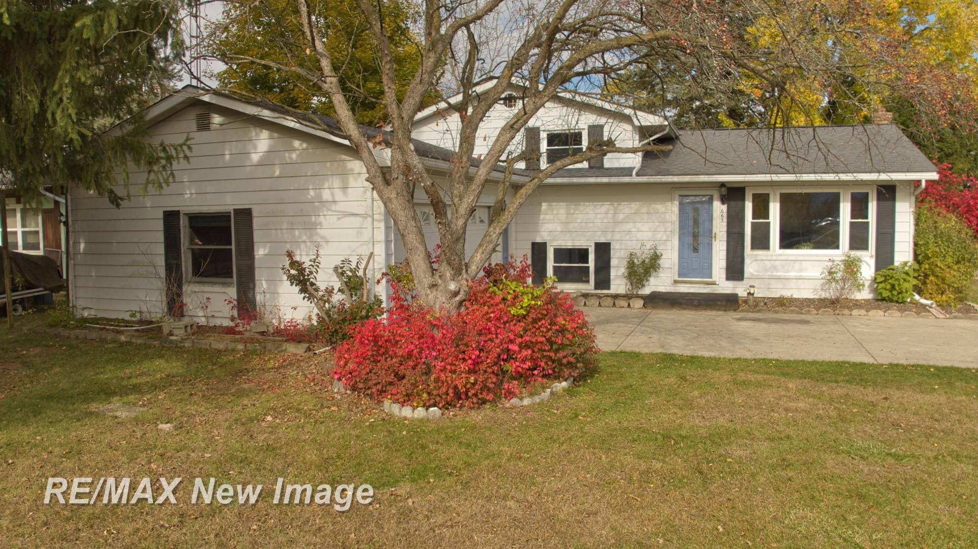 Vassar, MI 48768,665 Briarwood DR