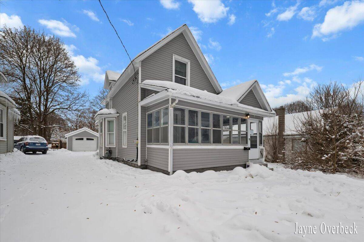 Belding, MI 48809,807 S Pearl ST