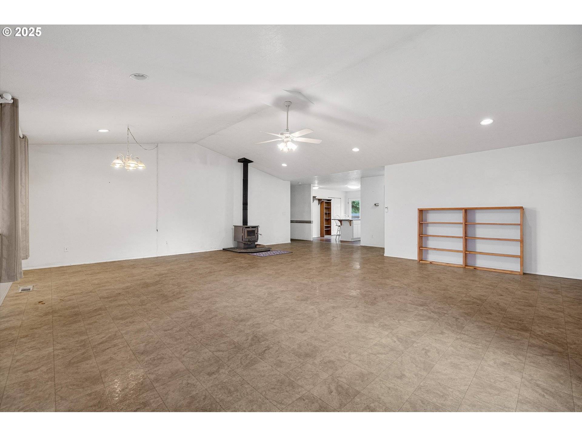 Independence, OR 97351,9620 WELLS LANDING RD