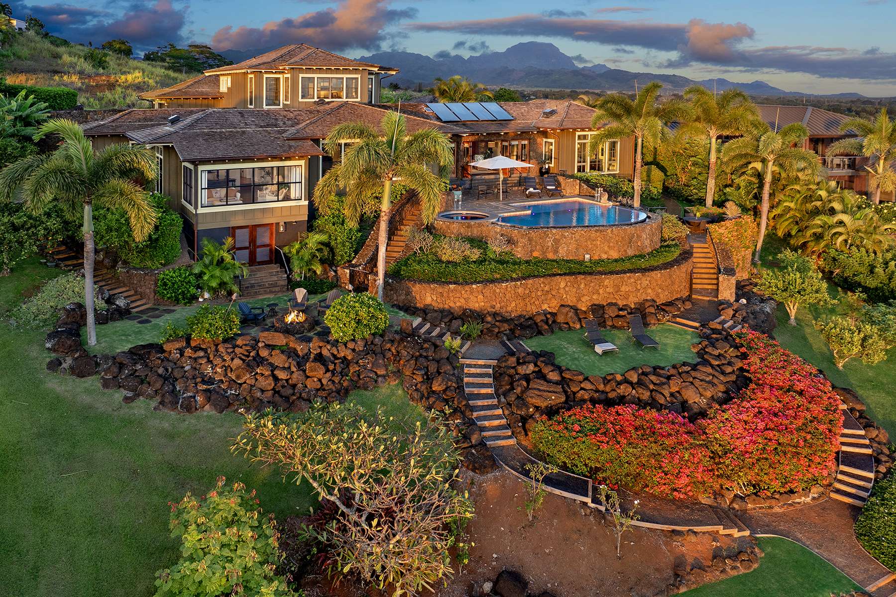 Koloa, HI 96756,5741 KA HOOKUI PL