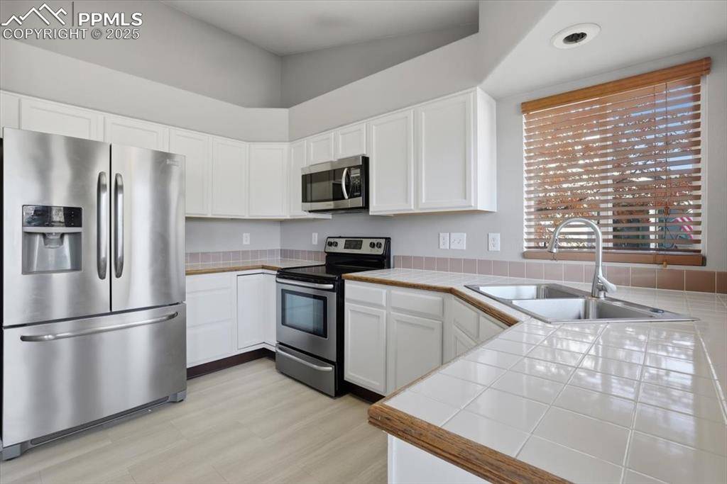 Colorado Springs, CO 80911,5370 Bradley CIR