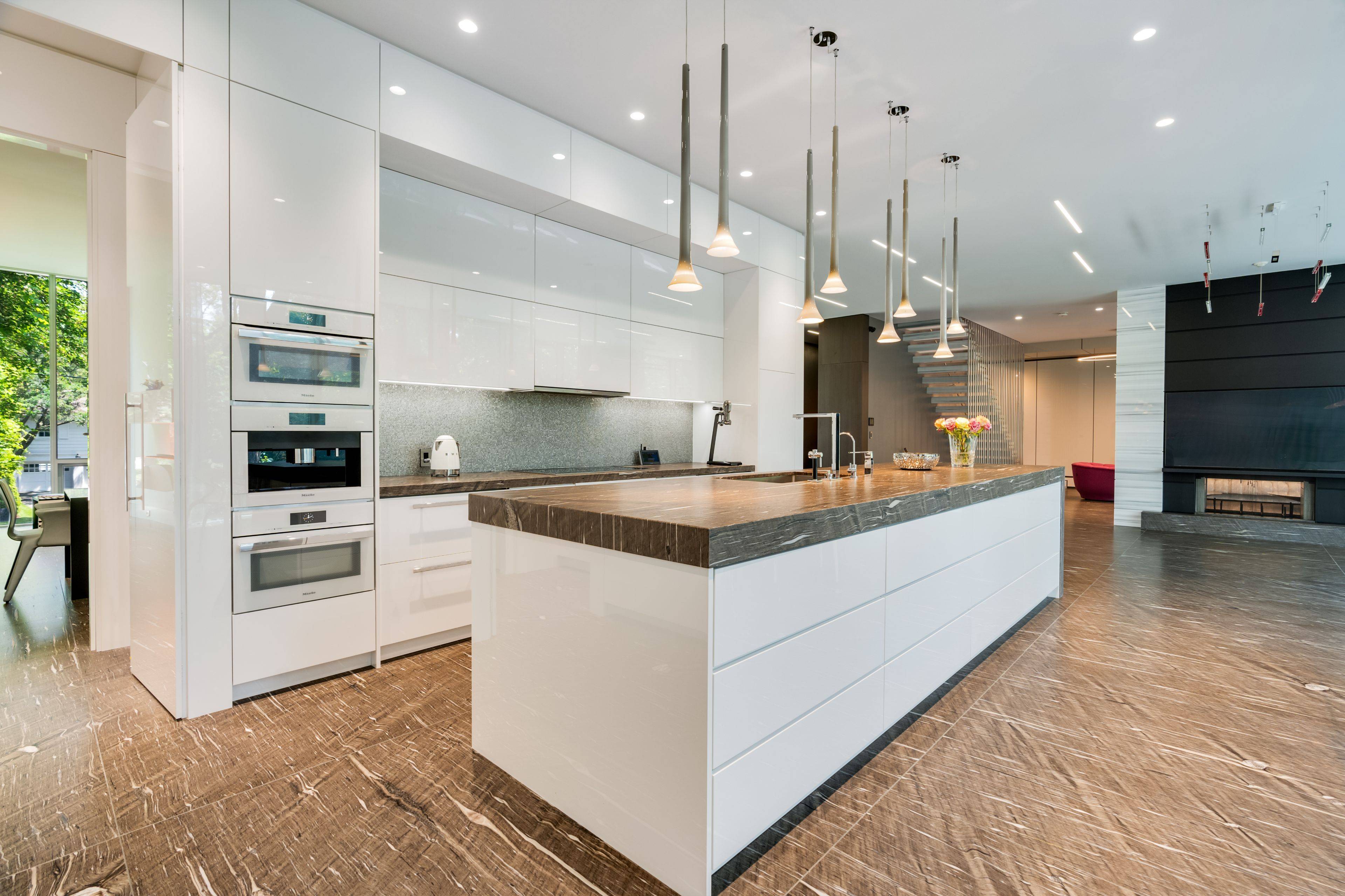 Toronto C04, ON M4N 3C8,130 Riverview DR