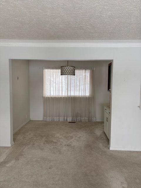 Whitby, ON L1M 1X2,150 Winchester RD E