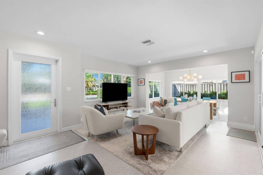 Wilton Manors, FL 33334,1724 NE 28th Dr