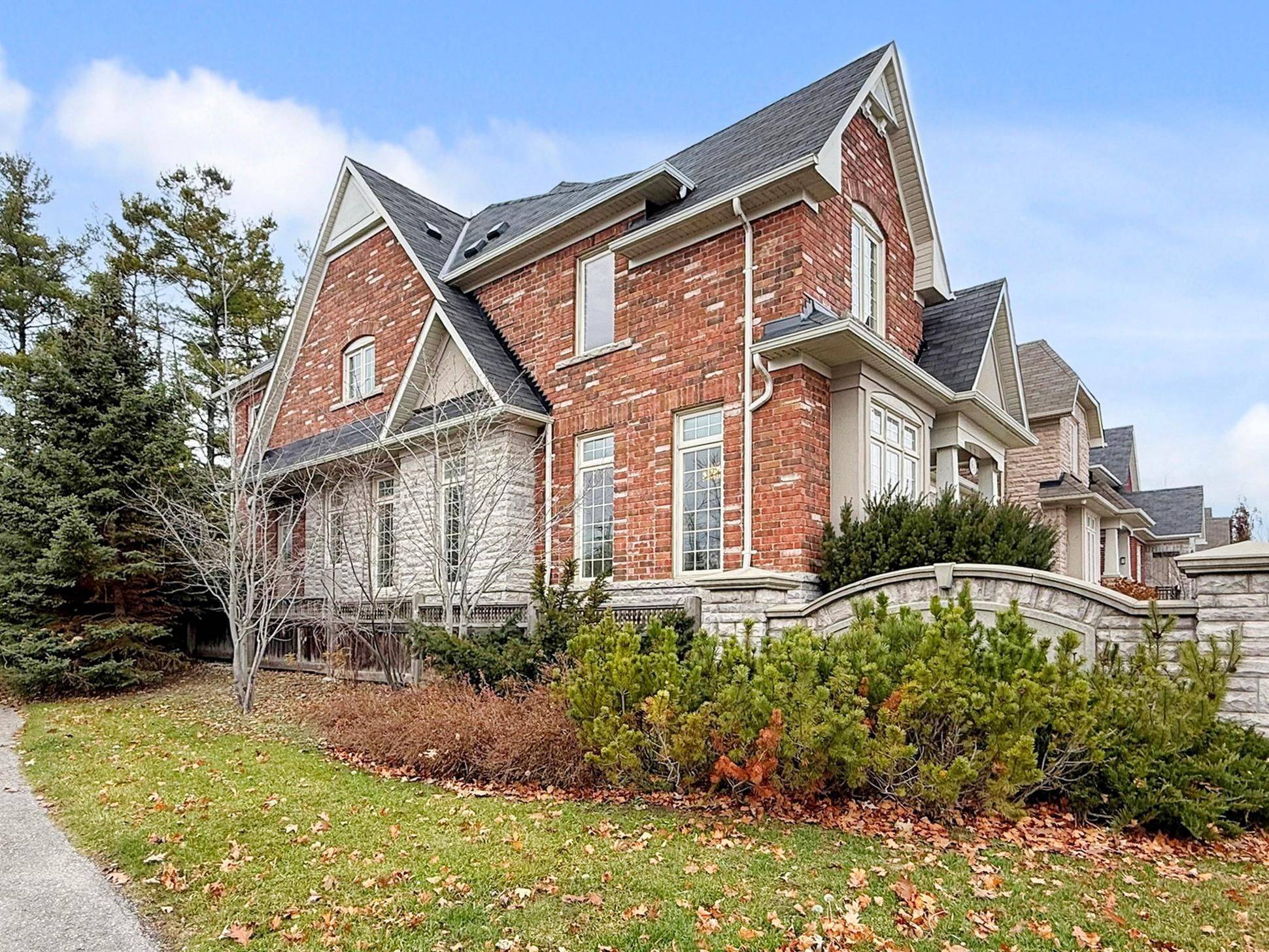 Markham, ON L6C 0J9,2 Yorkton BLVD