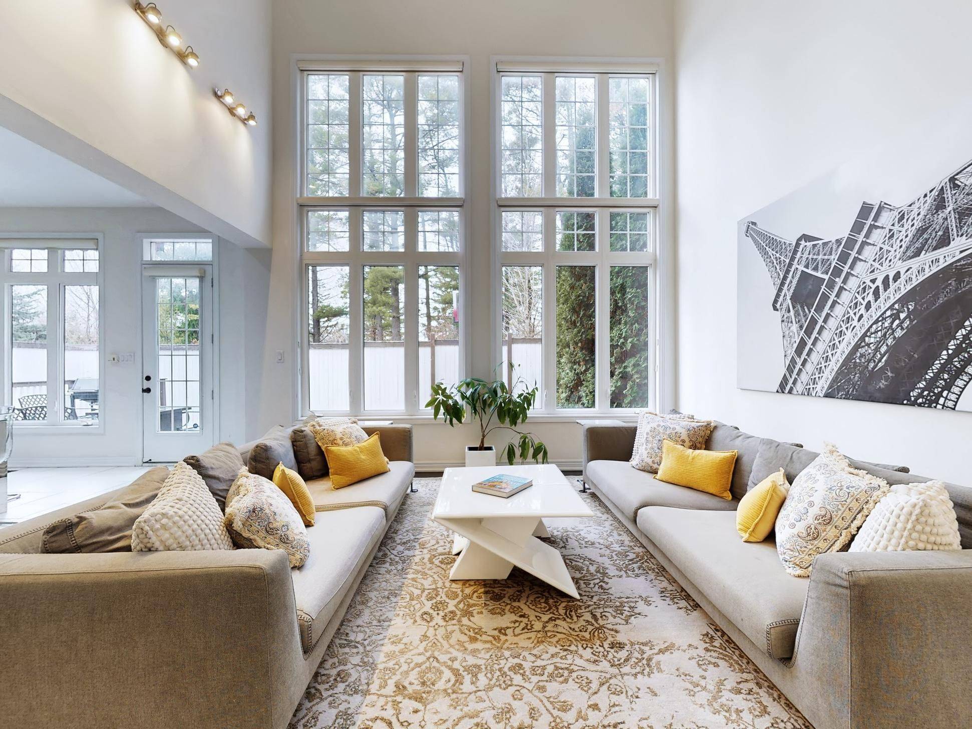 Markham, ON L6C 0J9,2 Yorkton BLVD