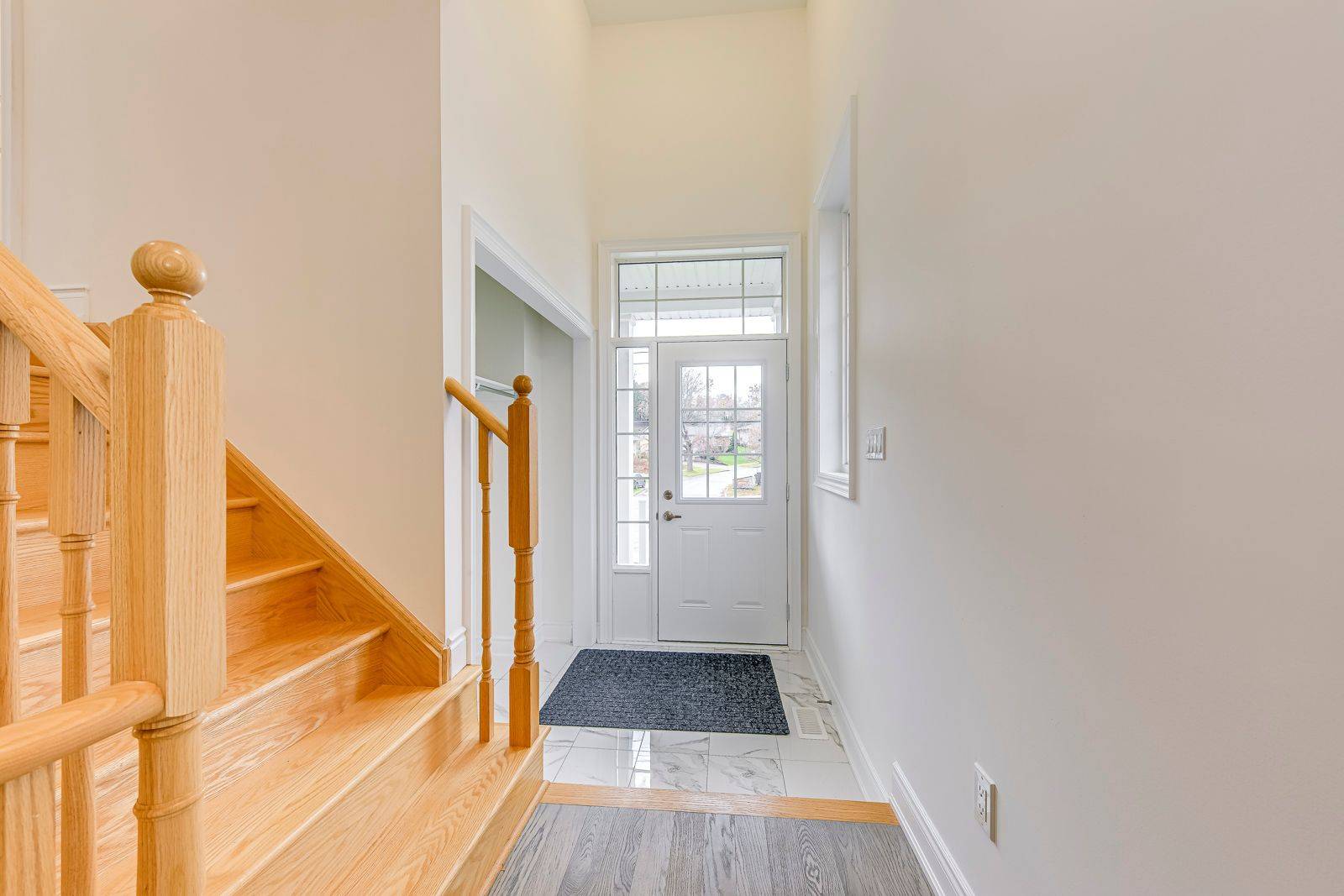 Toronto W10, ON M9V 4A2,2581 Islington AVE