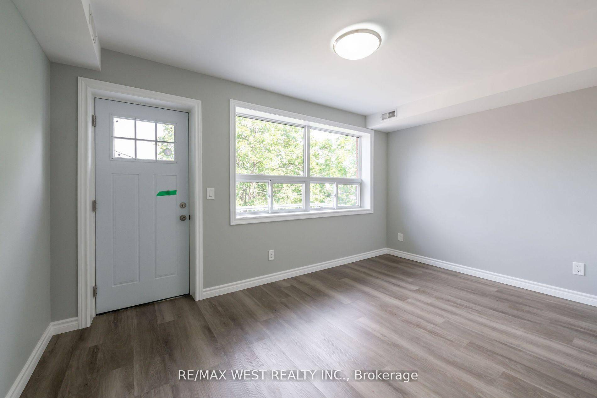 Toronto W01, ON M6K 2C1,2A Fort Rouille ST #3