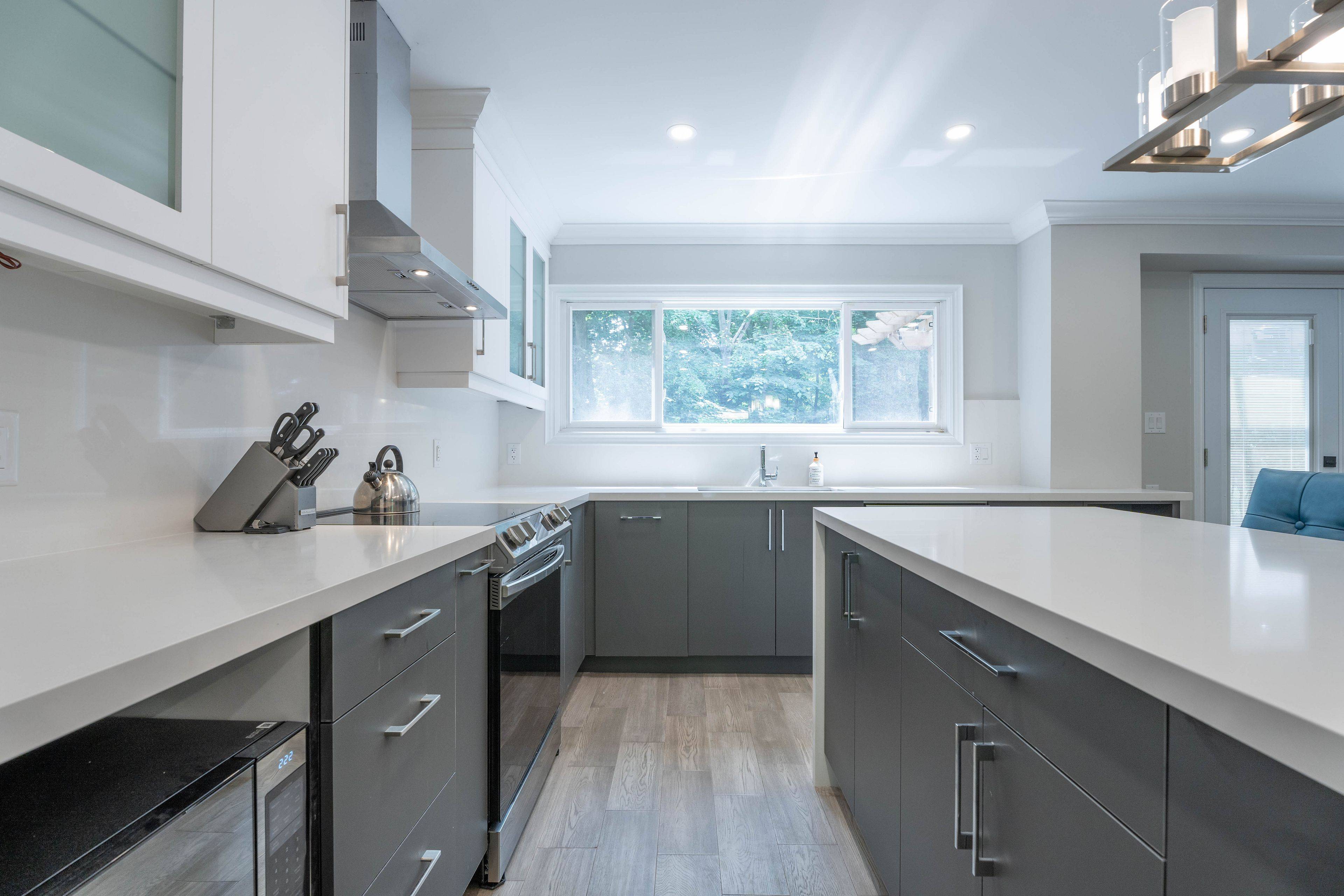 Mississauga, ON L5H 3K4,2188 Highriver CT