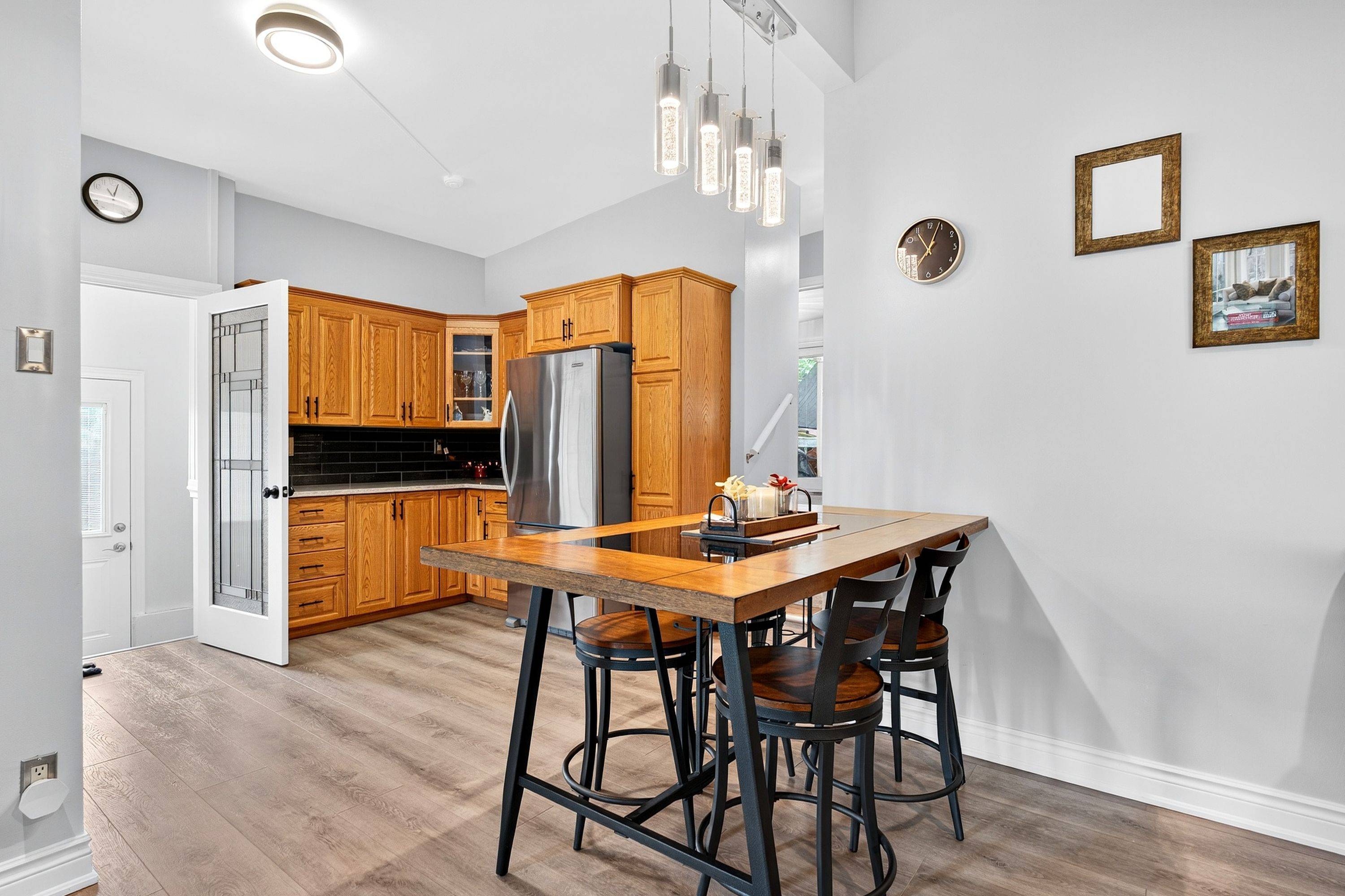 Niagara Falls, ON L2E 5L3,4542 Nancy DR