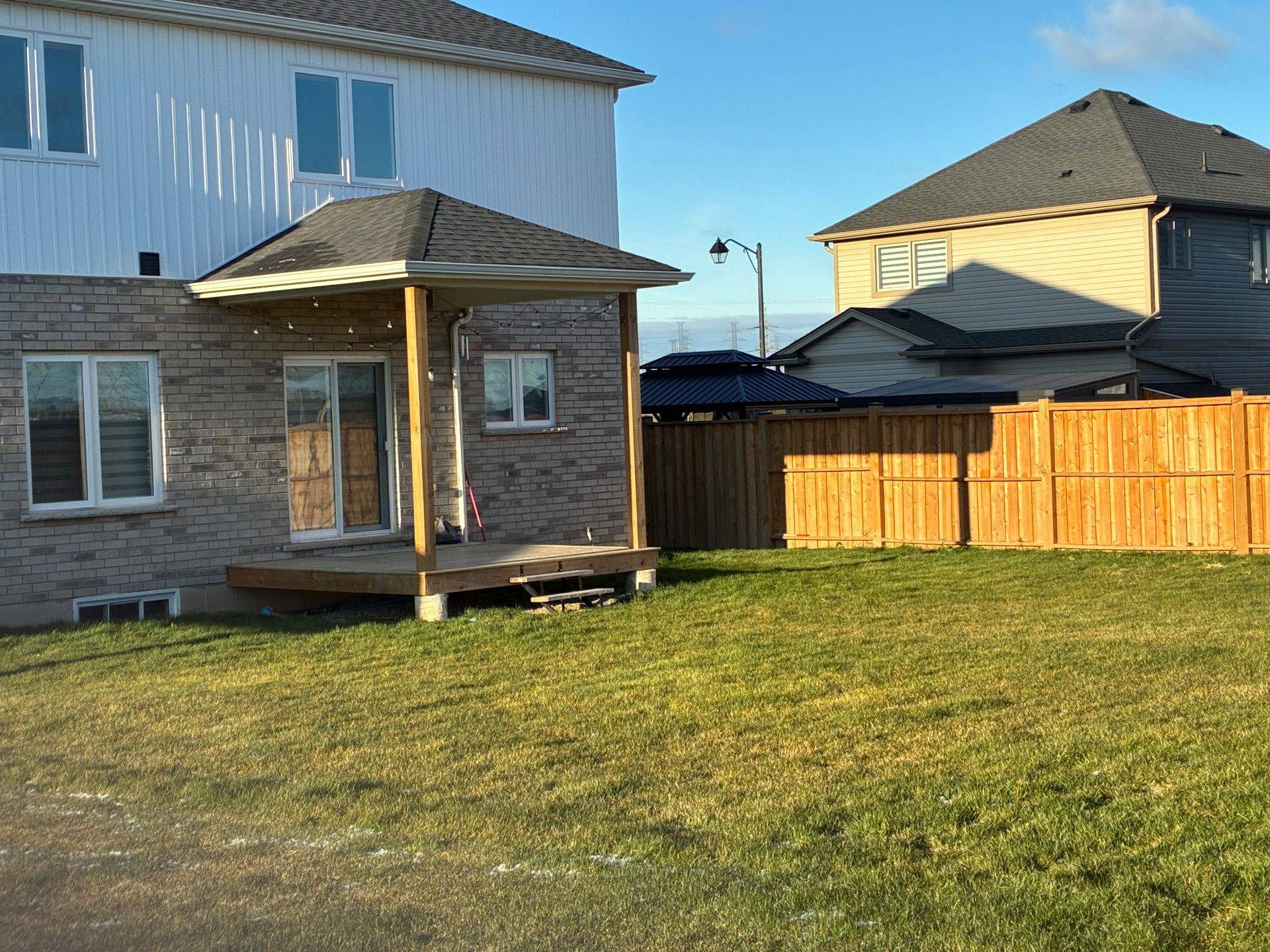 Thorold, ON L2V 0H4,8 Barker Pkwy