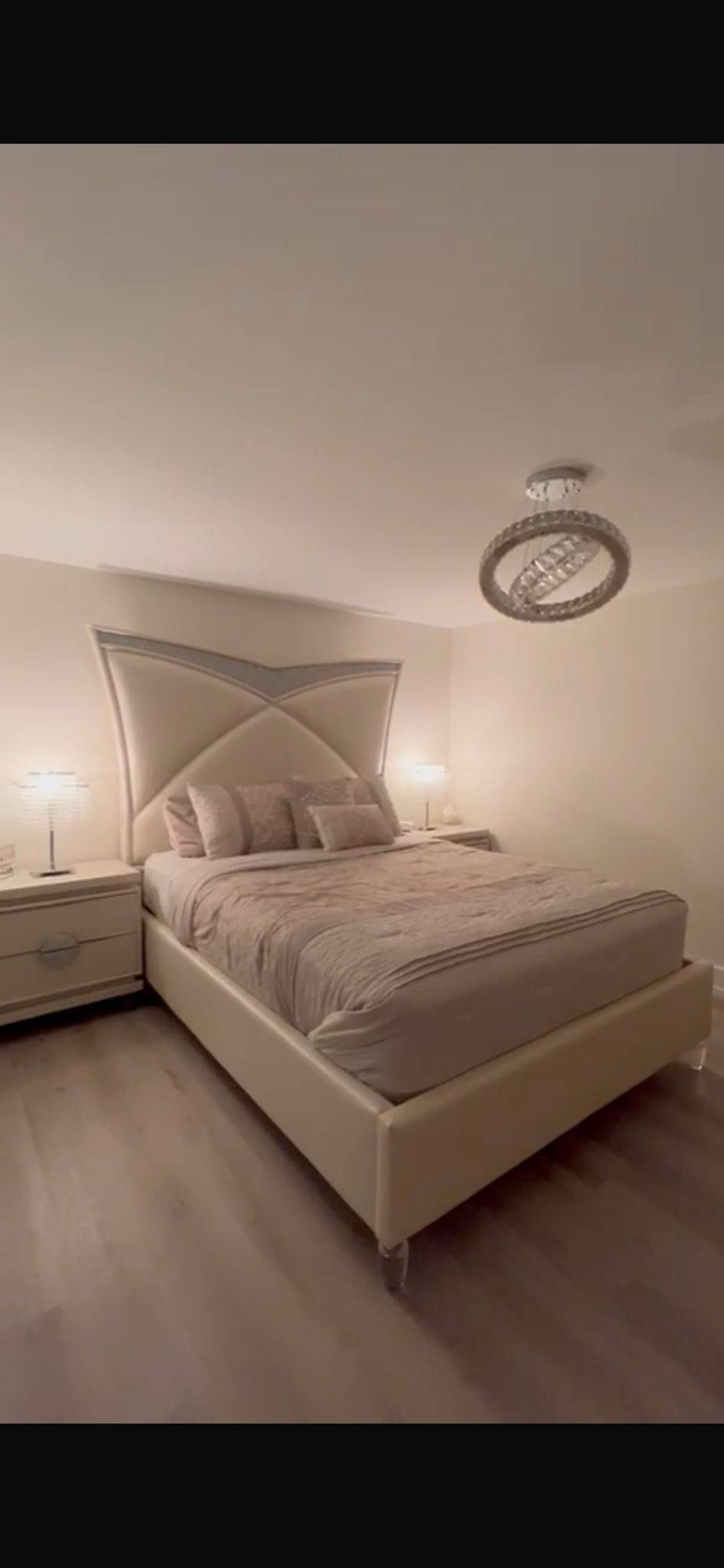 Hamilton, ON L9G 3A5,664 Hiawatha BLVD #Lower