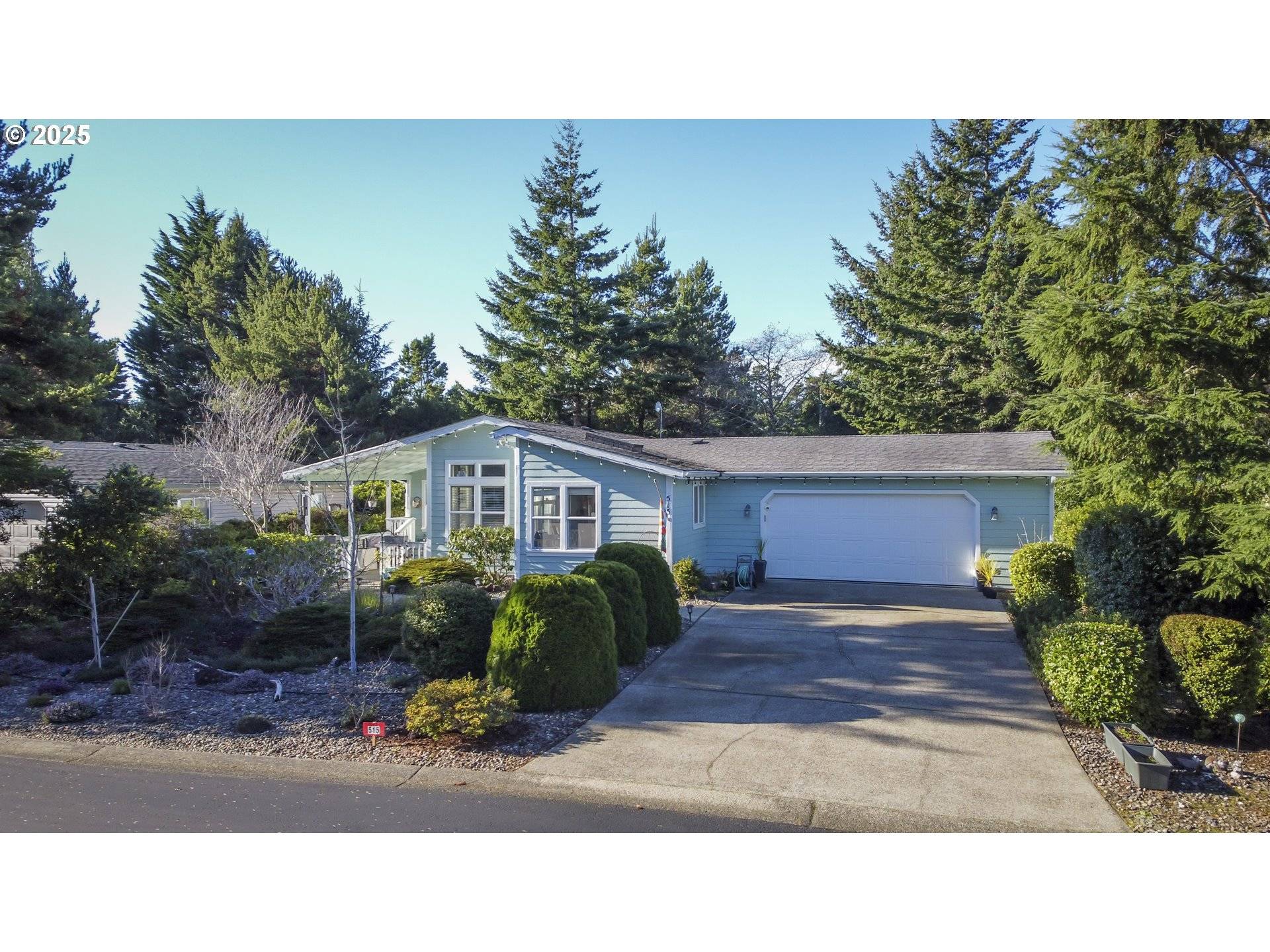Florence, OR 97439,515 ROBIN LN