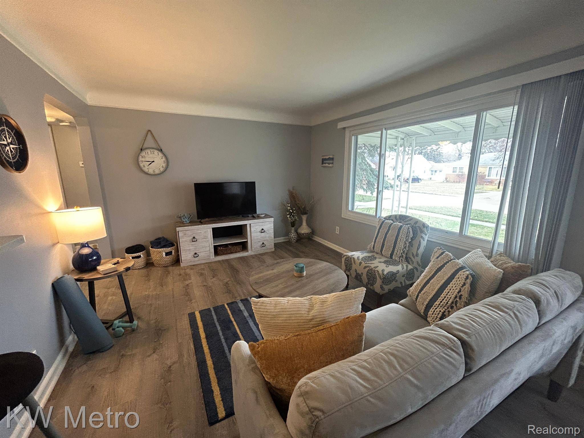 St. Clair Shores, MI 48080,22216 REVERE ST