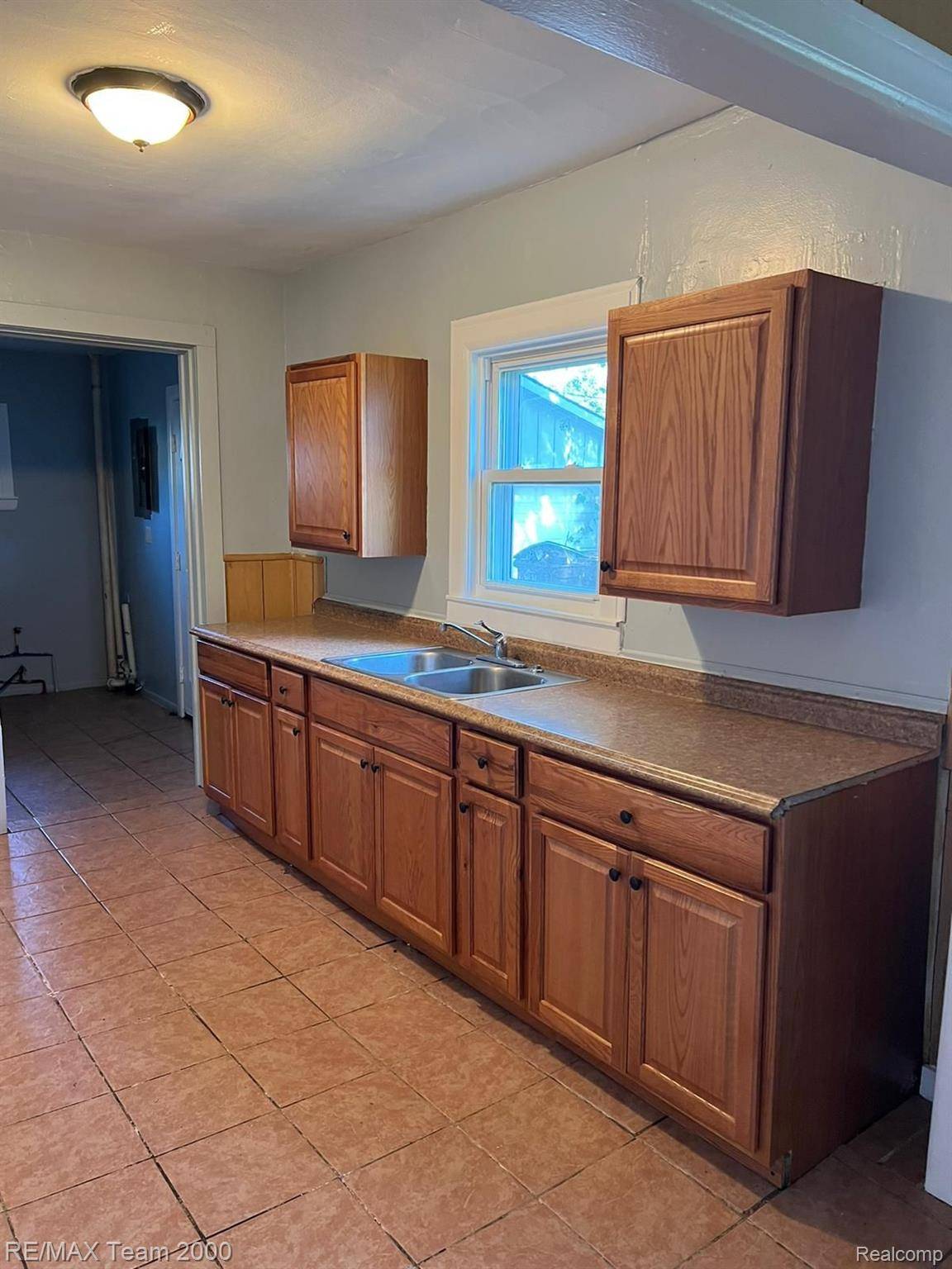 Taylor, MI 48180,5970 John Daly ST