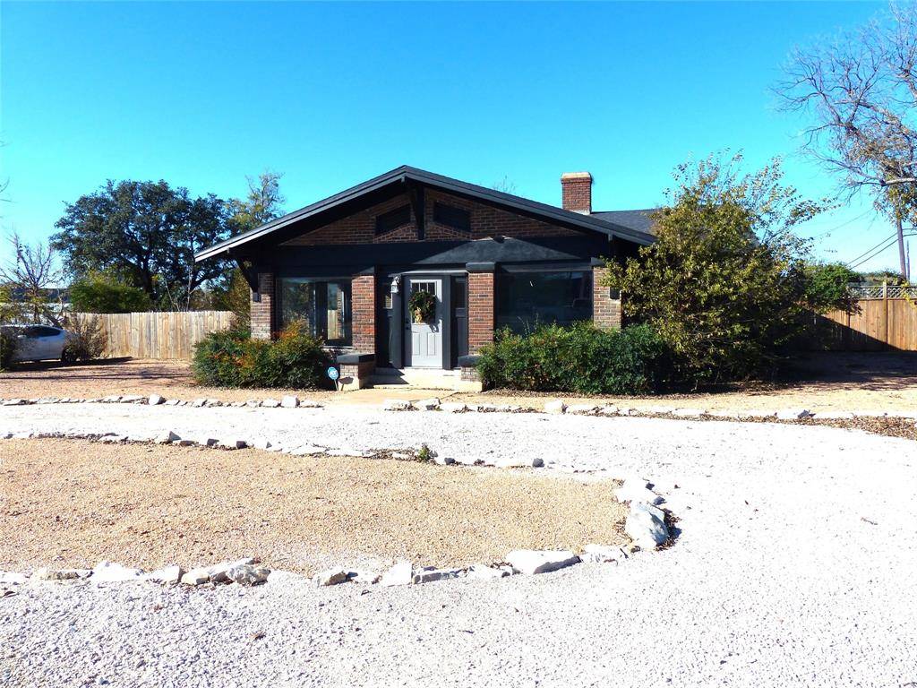 Brady, TX 76825,617 N Bridge