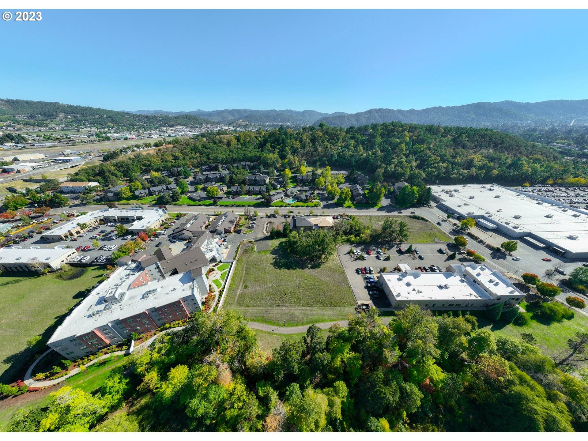 Roseburg, OR 97471,2460 NW EDENBOWER BLVD