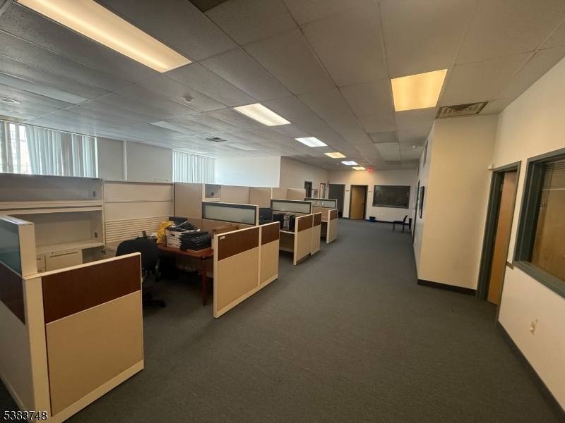 Elizabeth City, NJ 07202,70 west Grand