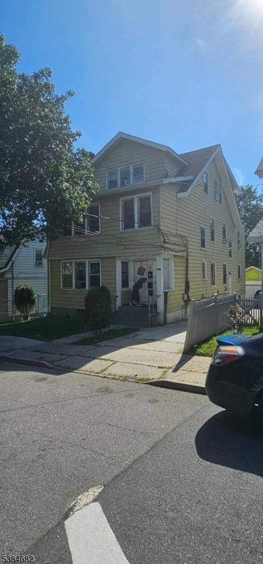 Irvington Twp., NJ 07111,236 Lincoln Pl