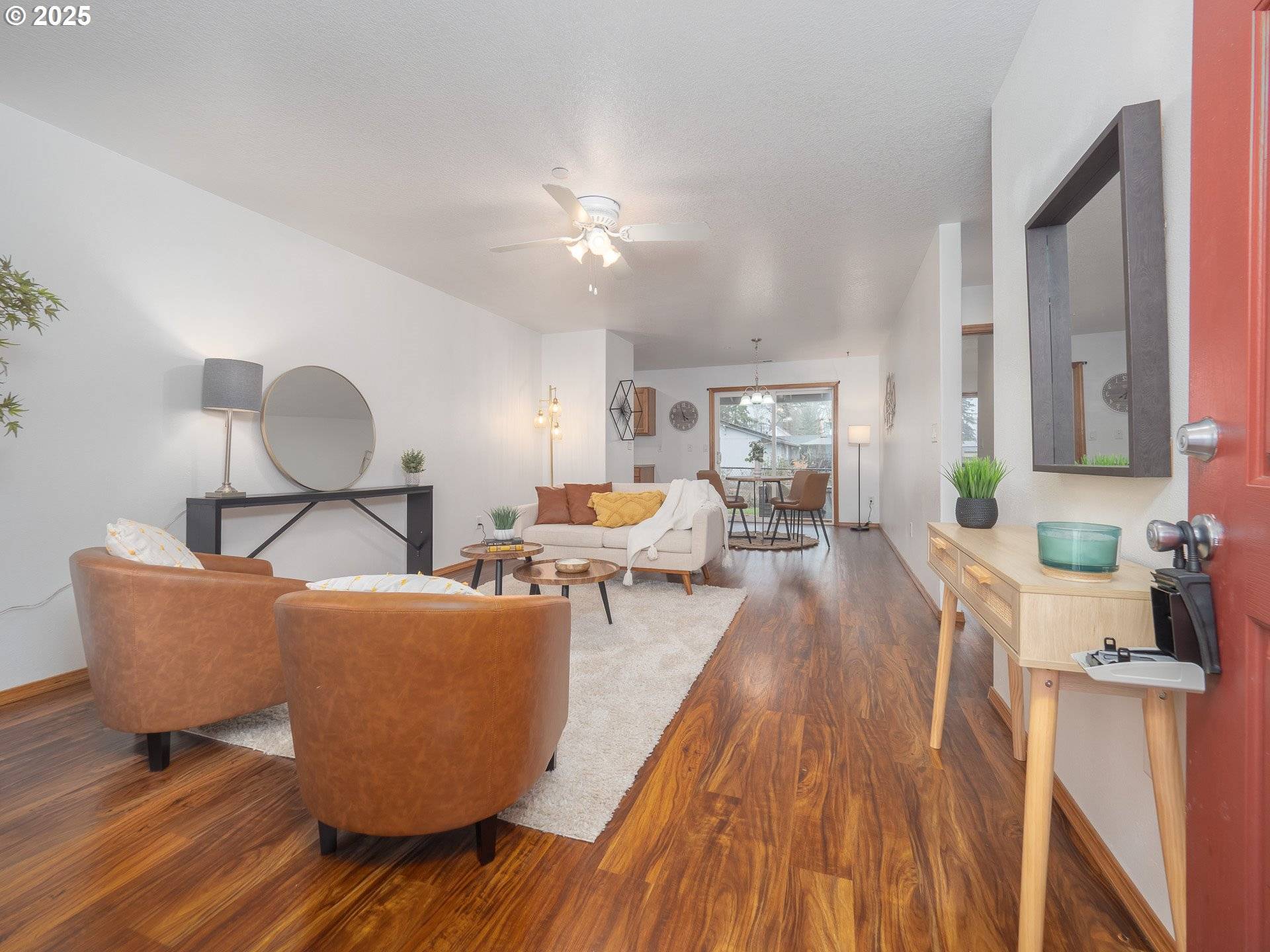 Carlton, OR 97111,402 E WASHINGTON ST