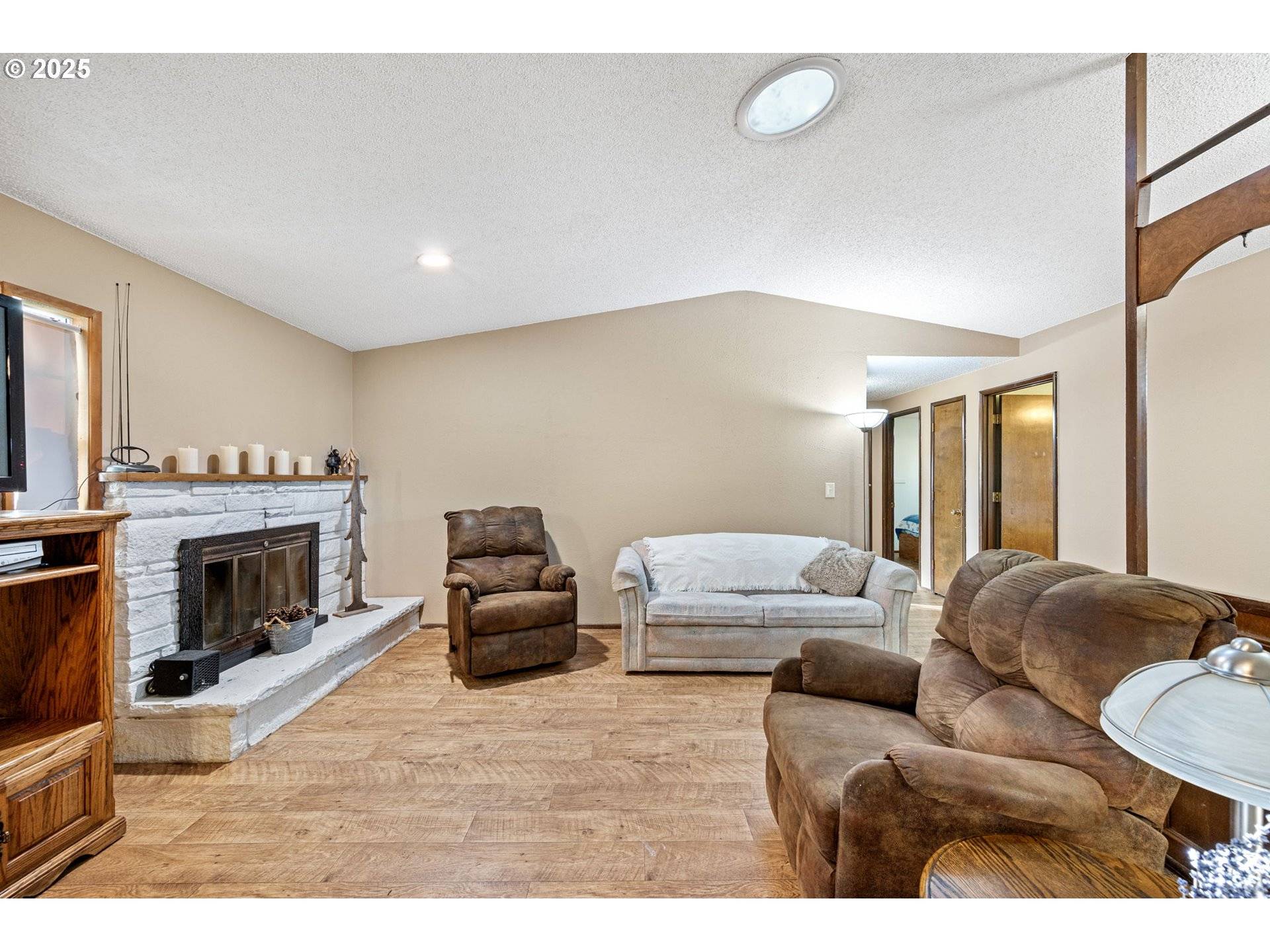 Eugene, OR 97405,1925 HARVARD DR