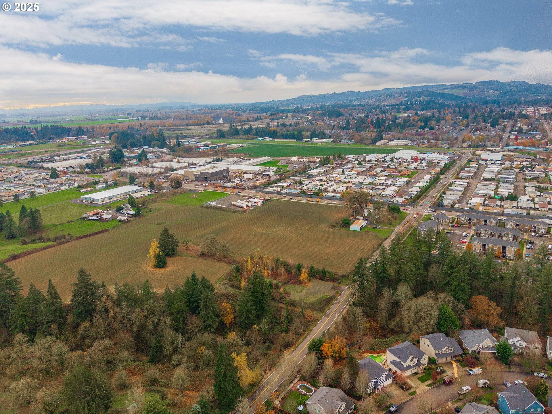 Newberg, OR 97132,3312 E FERNWOOD RD