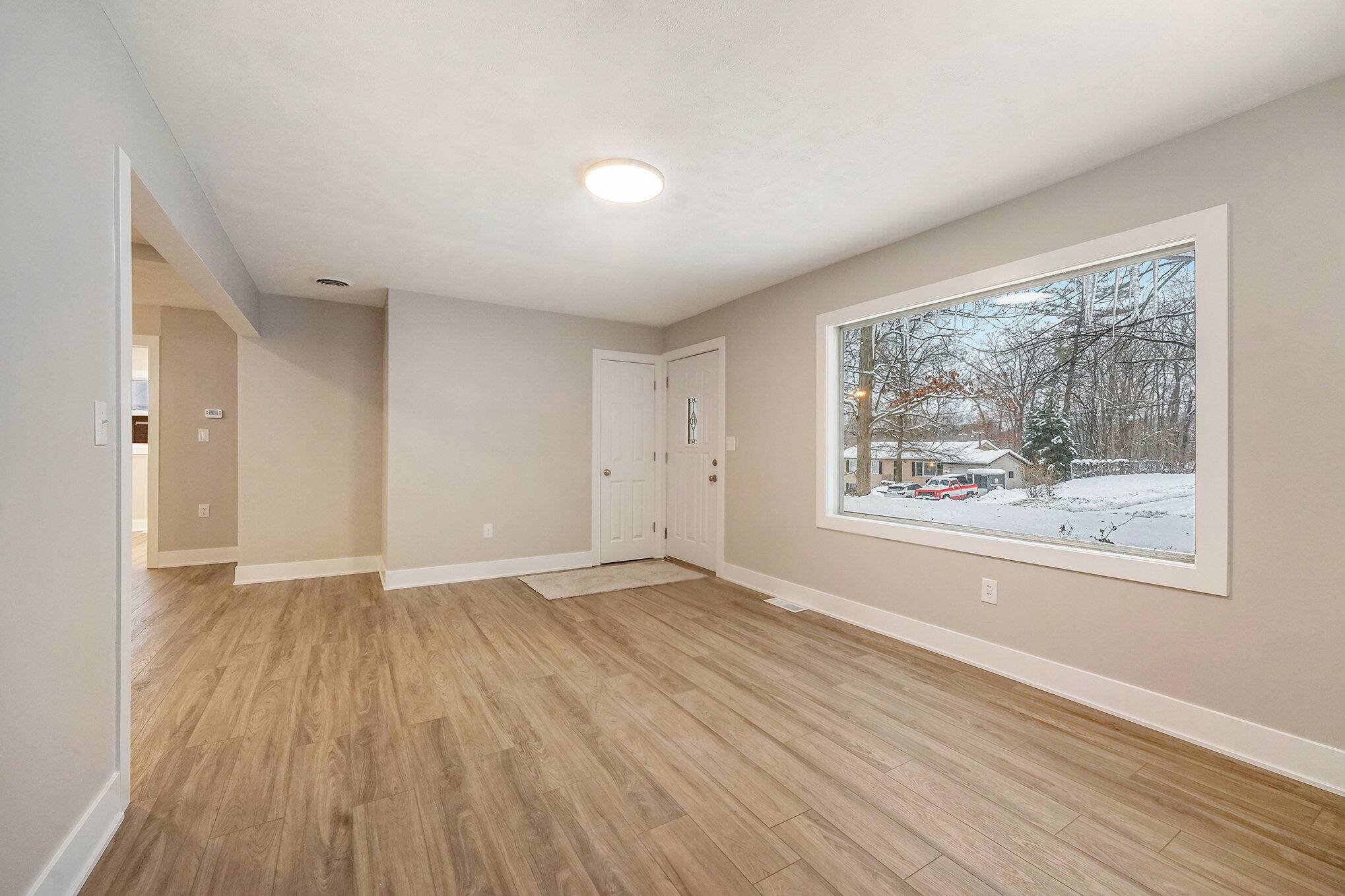 Comstock Park, MI 49321,4341 Laura AVE NW