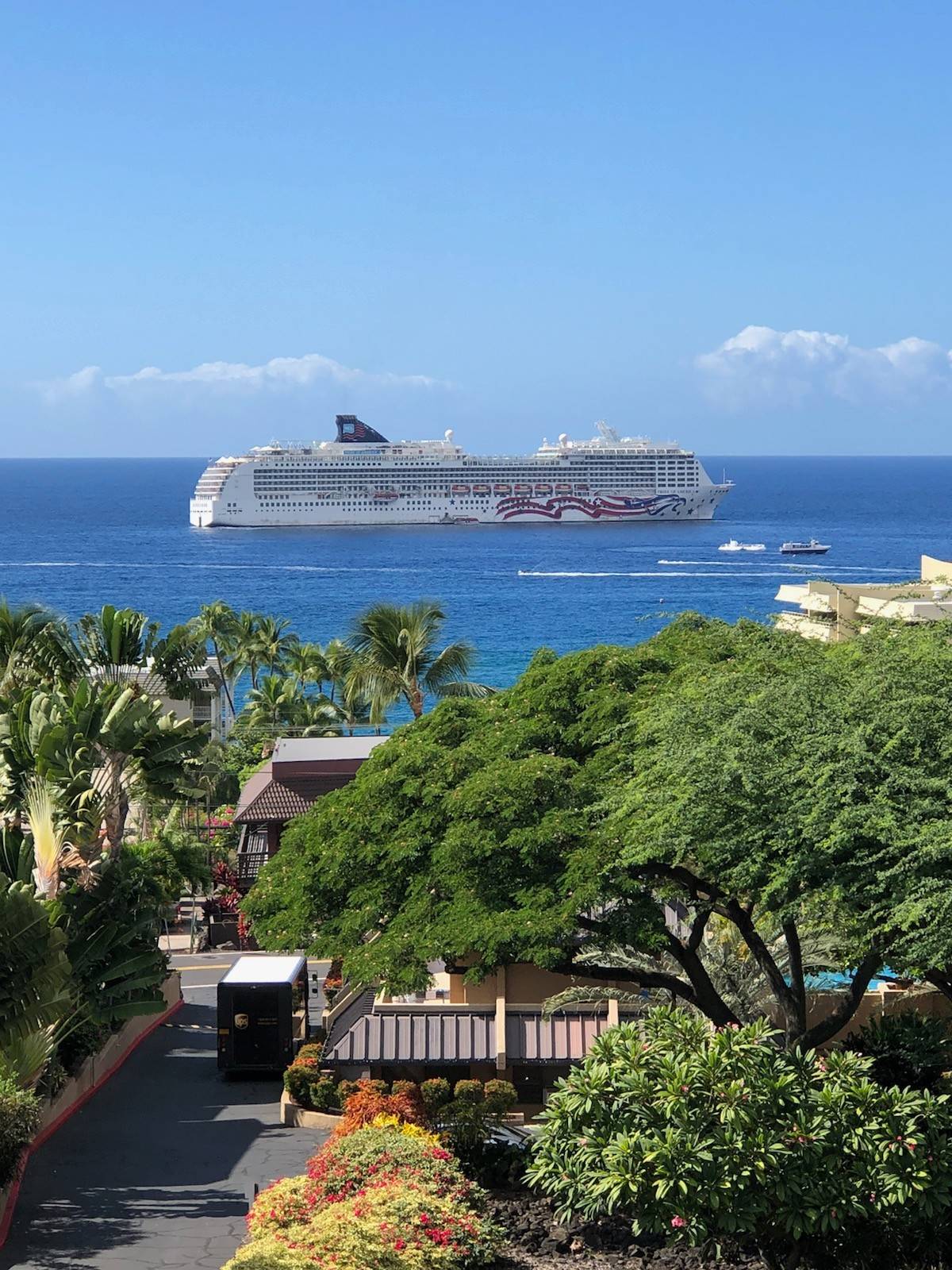 Kailua-kona, HI 96740,75-5865 WALUA RD #E734