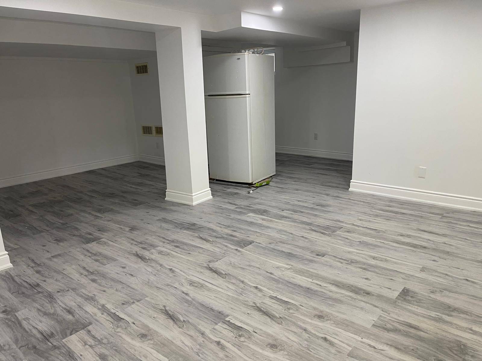 Brampton, ON L6X 2N9,108 Mill ST N