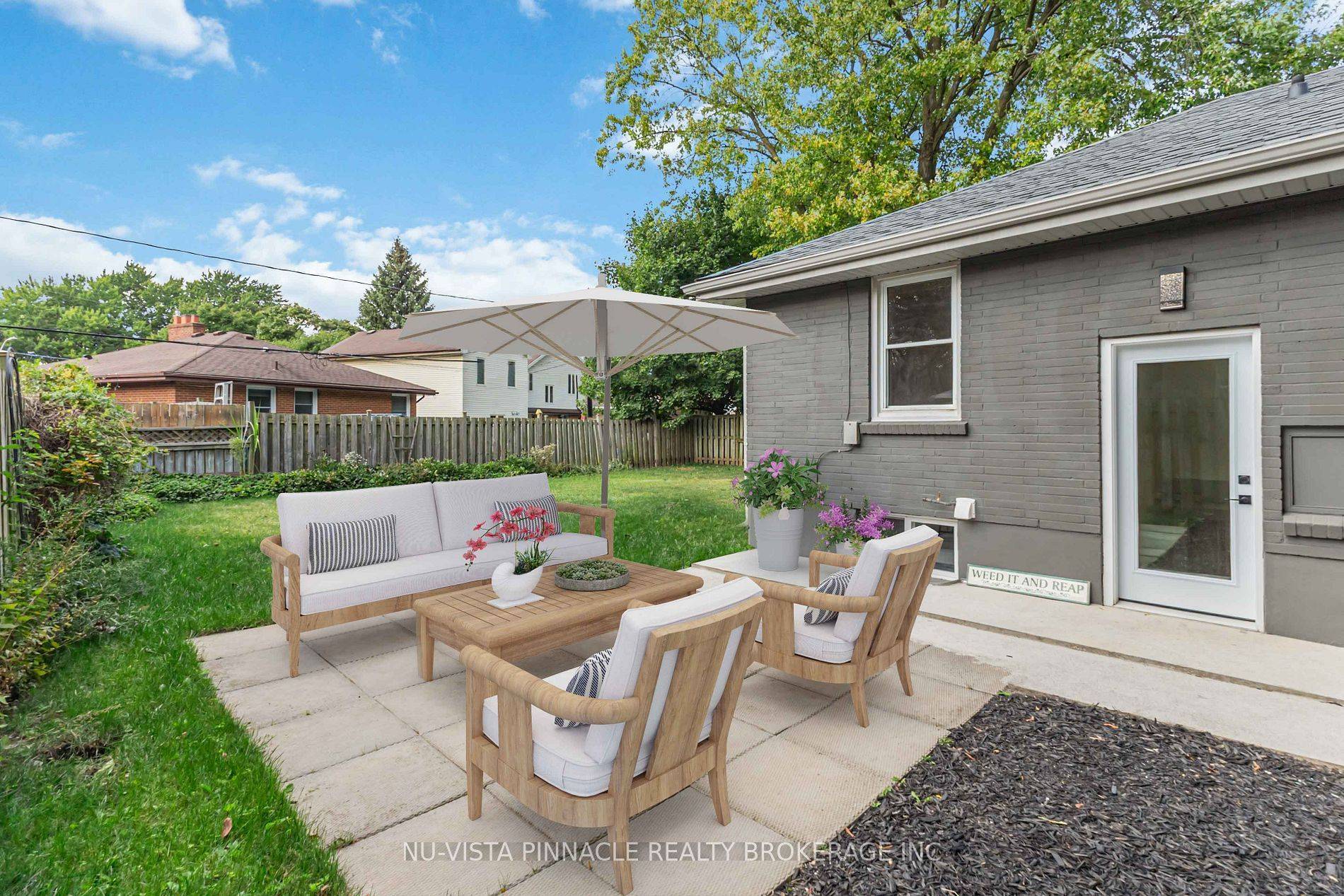 London East, ON N5W 2A8,1840 Royal CRES W