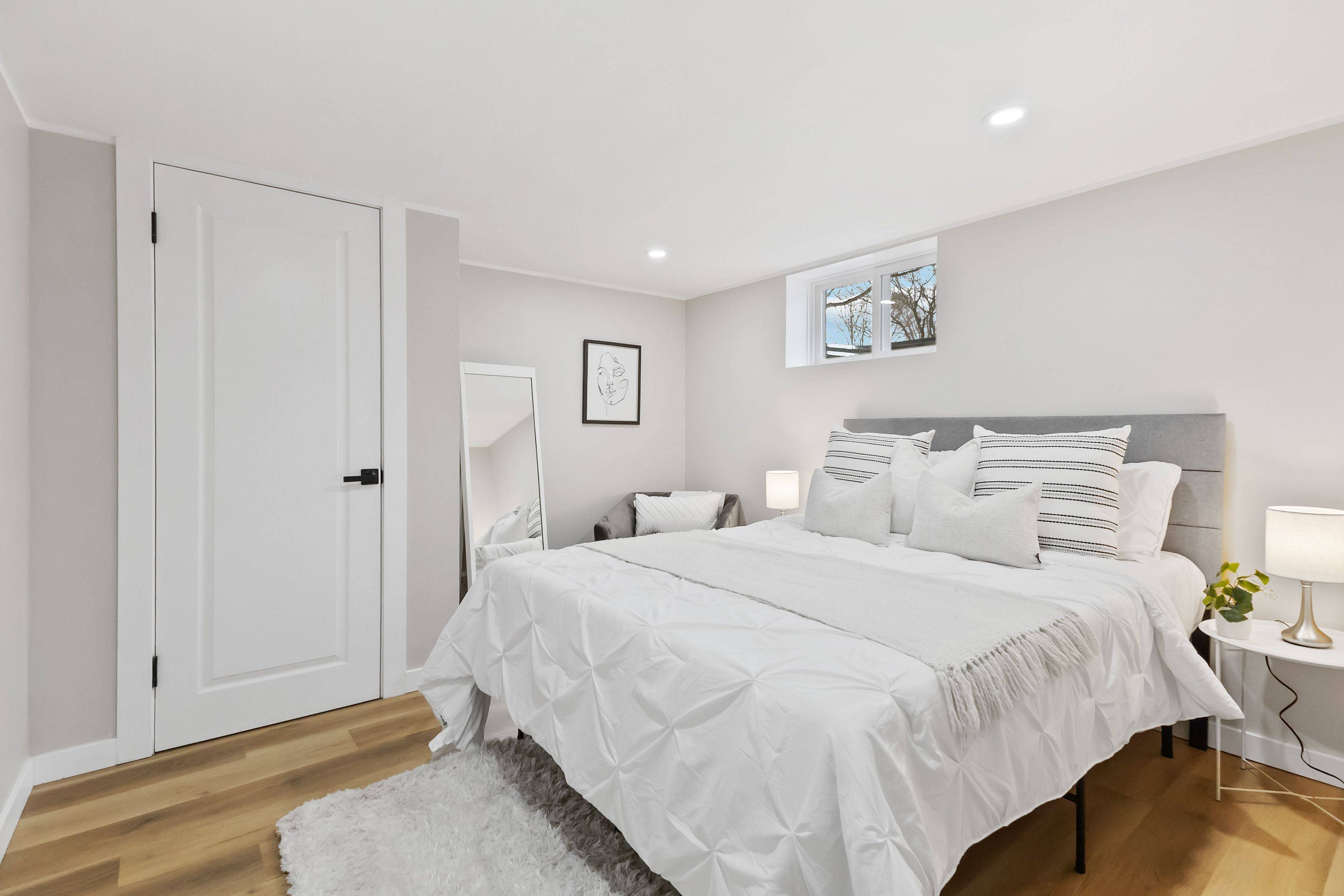 London East, ON N5W 2A8,1840 Royal CRES W