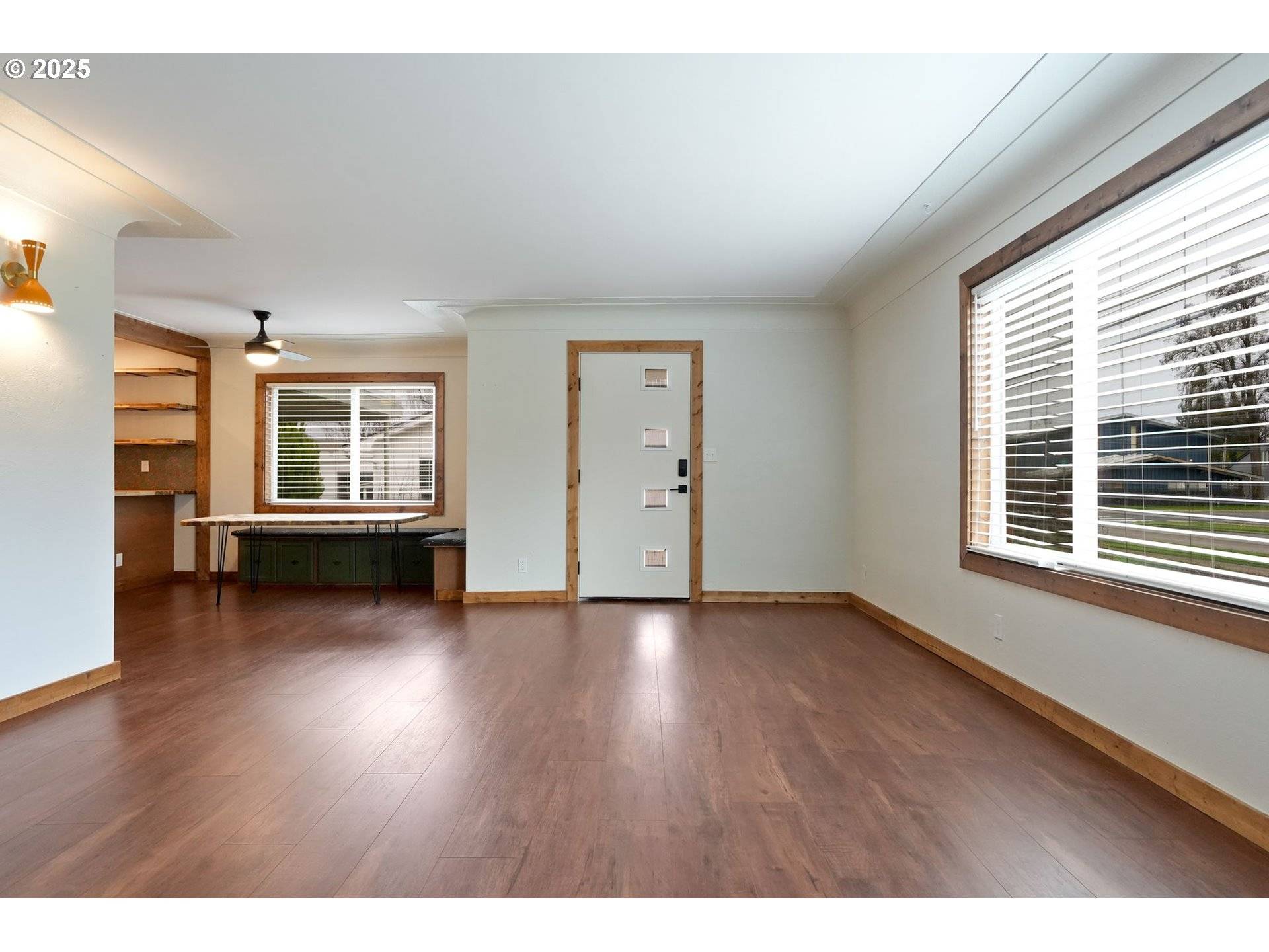 Silverton, OR 97381,507 N 2ND ST