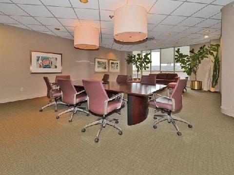 Toronto C01, ON M5S 3A5,1033 Bay ST #304