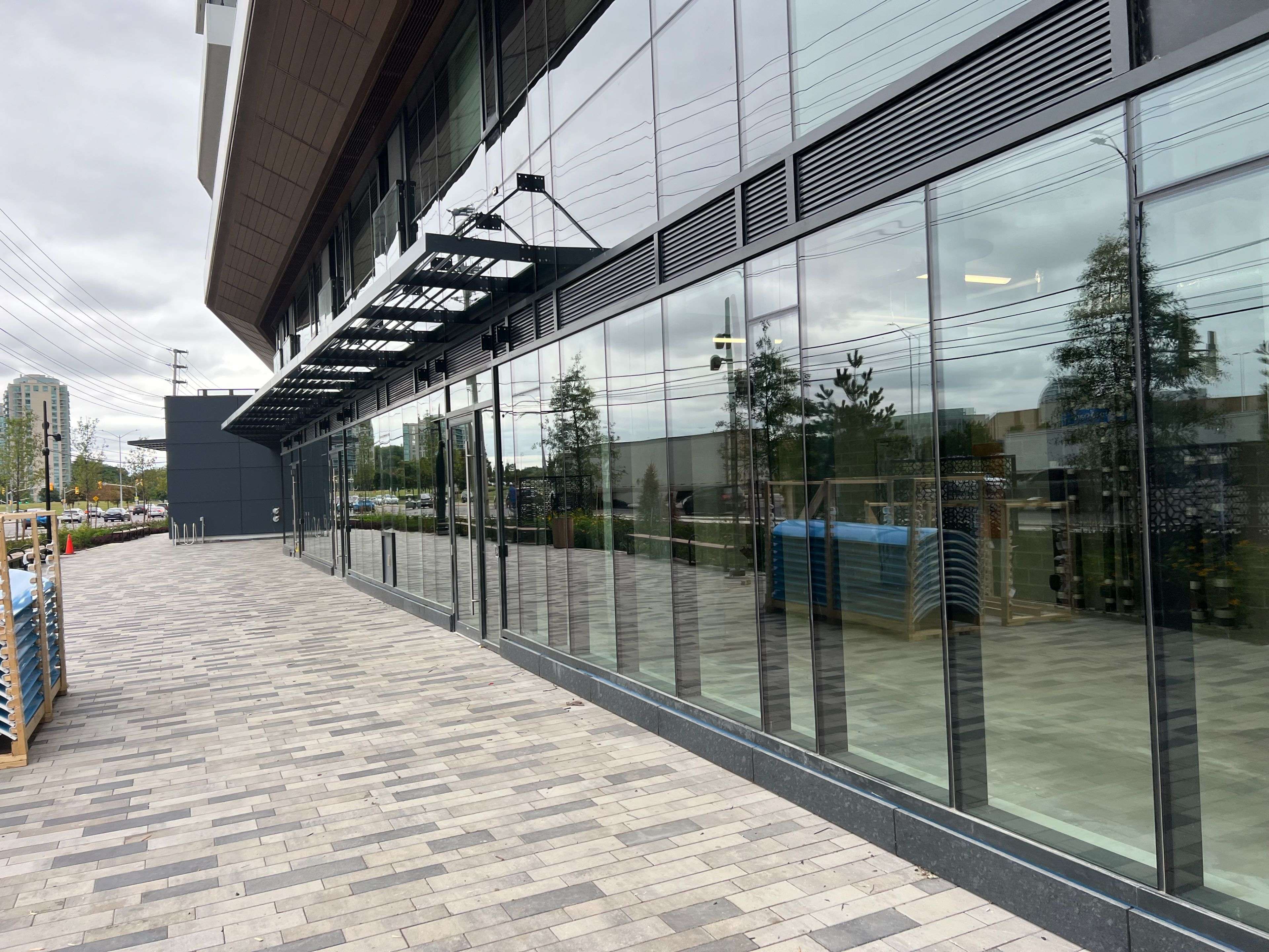 Mississauga, ON L5M 2T1,2485 Eglinton AVE W #8