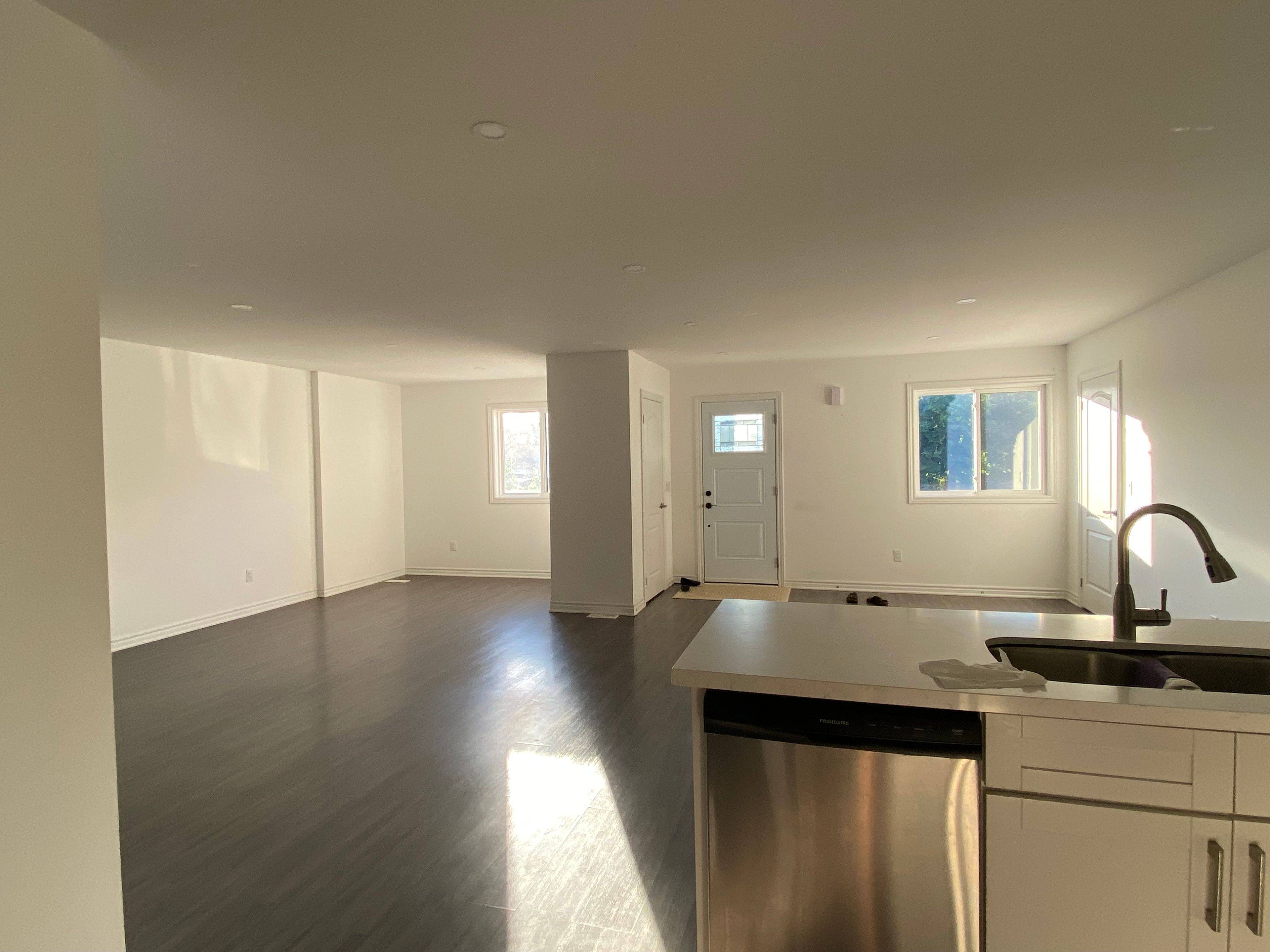 Brampton, ON L6V 1K3,57 Woodward AVE