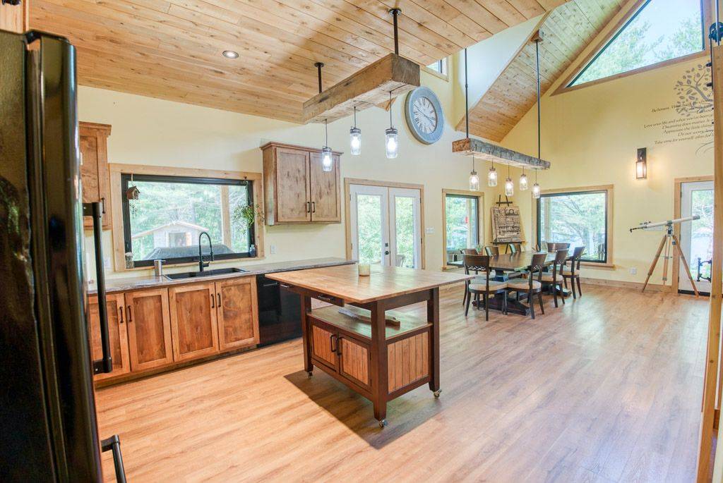 Frontenac, ON K0H 1B0,1249 Waters Edge LN