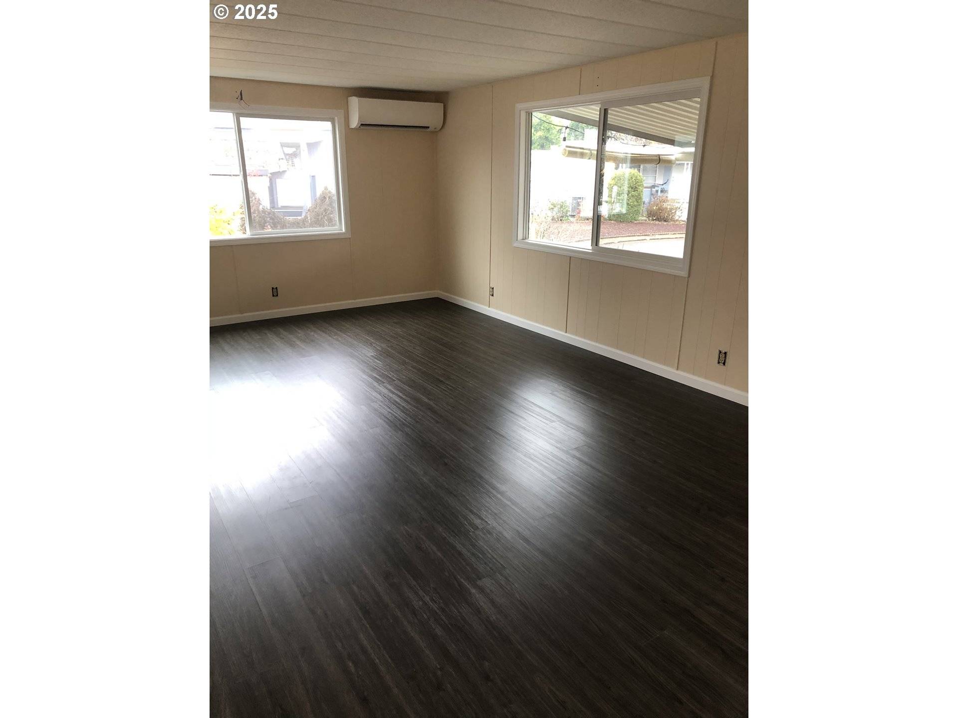 Salem, OR 97317,2232 42ND AVE SE #205