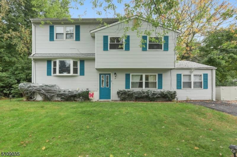 Stanhope Boro, NJ 07874,21 James St