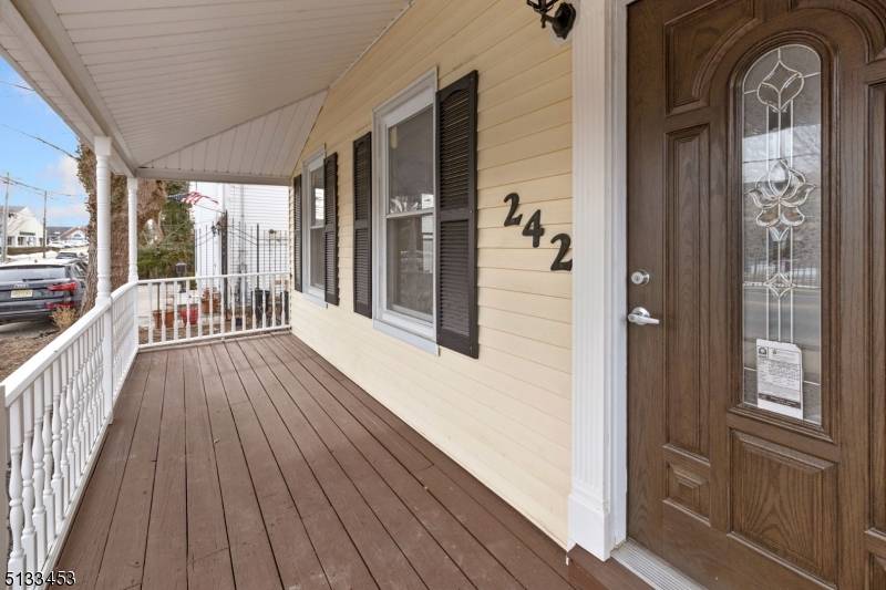 Matawan Boro, NJ 07747,242 Main St