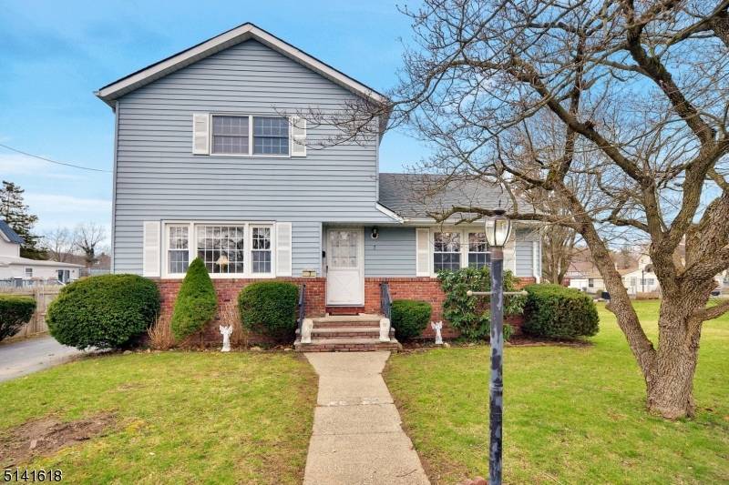 Wanaque Boro, NJ 07465,7 Debow Ave