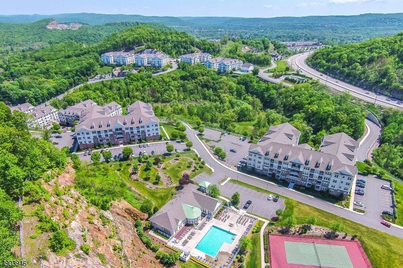 Riverdale Boro, NJ 07457,7212 Coventry Ct