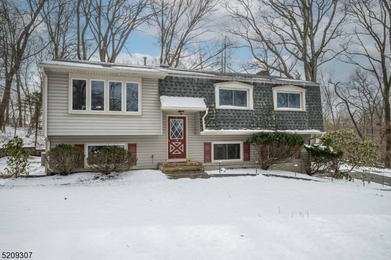 Stanhope Boro, NJ 07874,1B Leo Ave