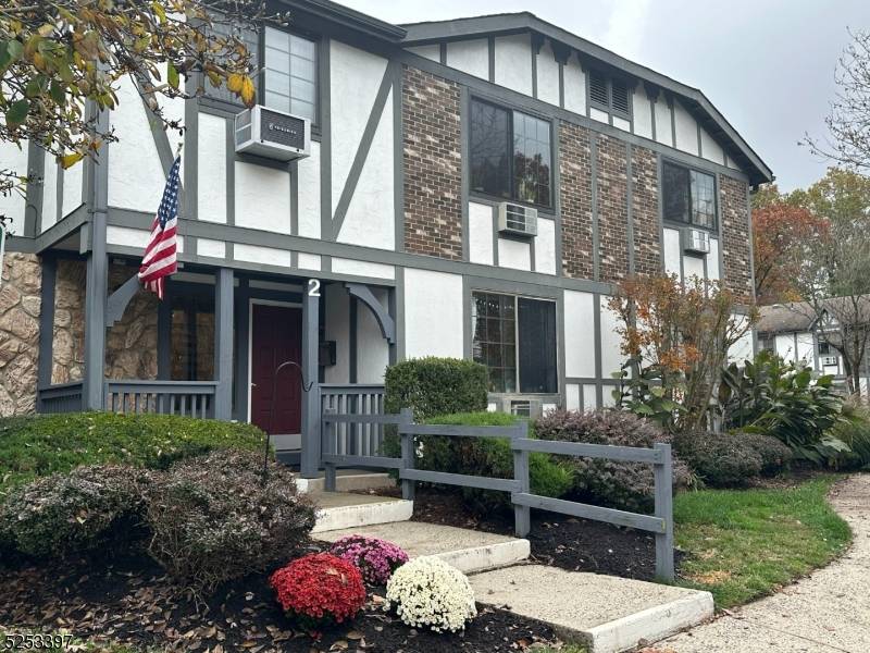 Chatham Twp., NJ 07928,2F Terrace Dr #F