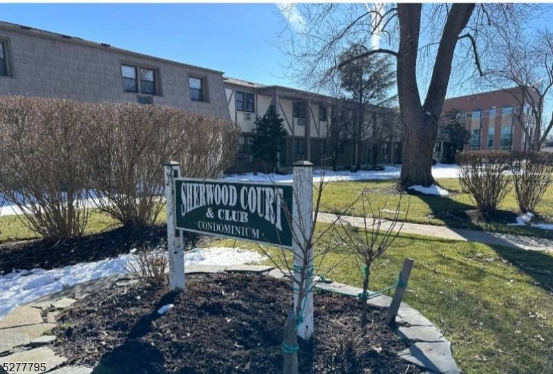 Matawan Boro, NJ 07747,500 Cliffwood Ave W #D10